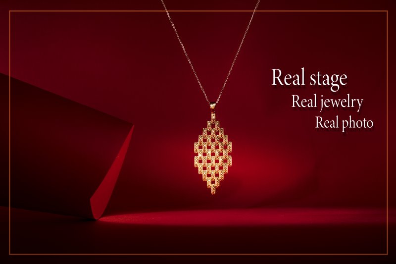 جواهرات قرمز Red Jewelry